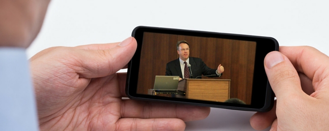 Photo of John Williams speech streaming iPhone