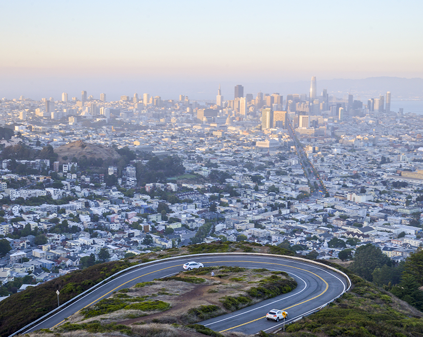 Tracking Business Sentiment in the Western United States