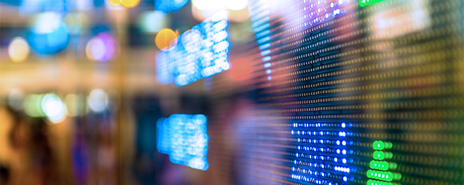 Asia’s Corporate Debt Poses Risks as Dollar Climbs