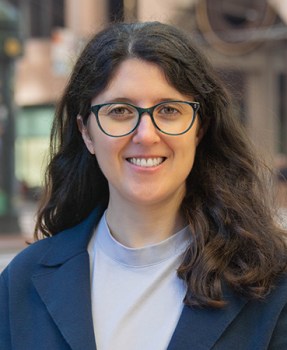 lizzy-mattiuzzi_closeup